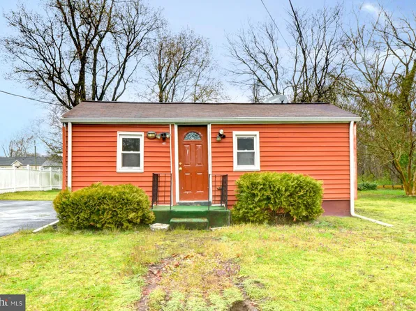 738 Hunt Ave, Hamilton, NJ 08610