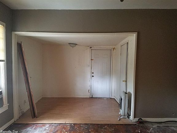 5th image of 5403 W 57th St