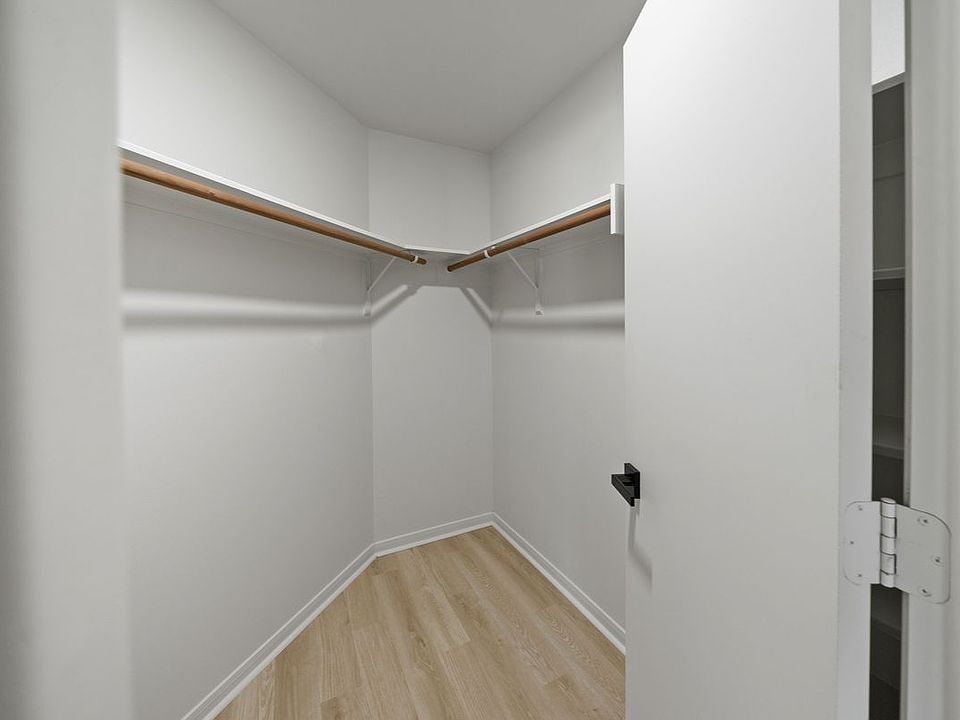 1st image of 5203 Panay Park Dr