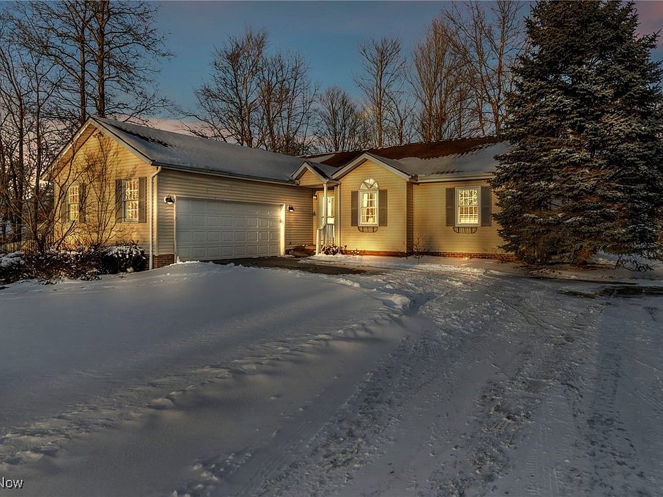 1st image of 2205 Meadowood Blvd