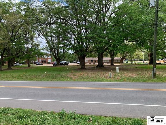 4th image of 1104 Tech Farm Rd