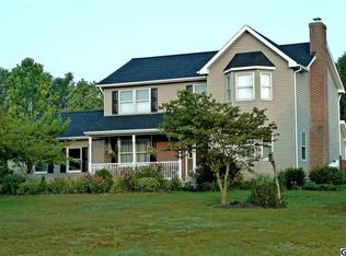 15 Minich Dr, Carlisle, PA 17015