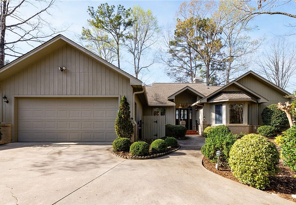 1st image of 47 Gulf Stream Ln