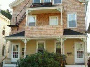 35 Webster St, Newport, RI 02840