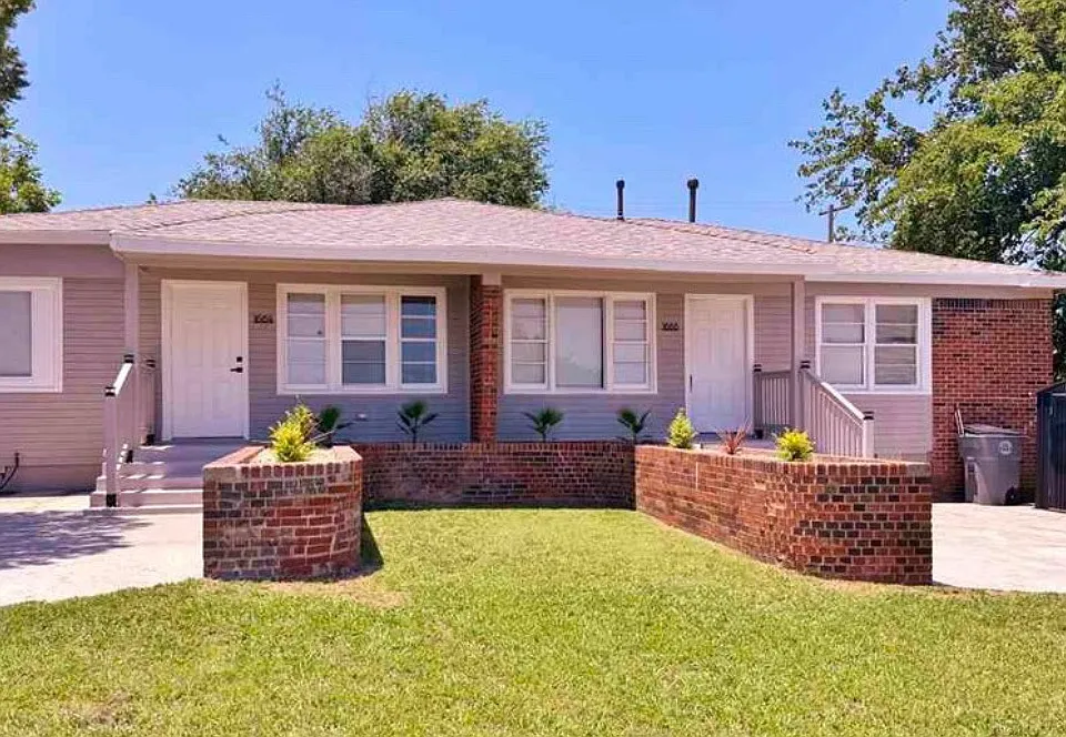 1664 & 1666 NW 27th St #66