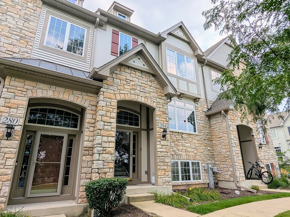 284 Edmundton Cir