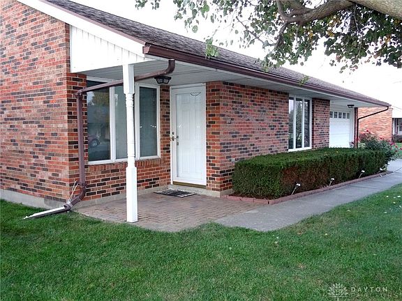 3rd image of 1222 Waterbury Pl
