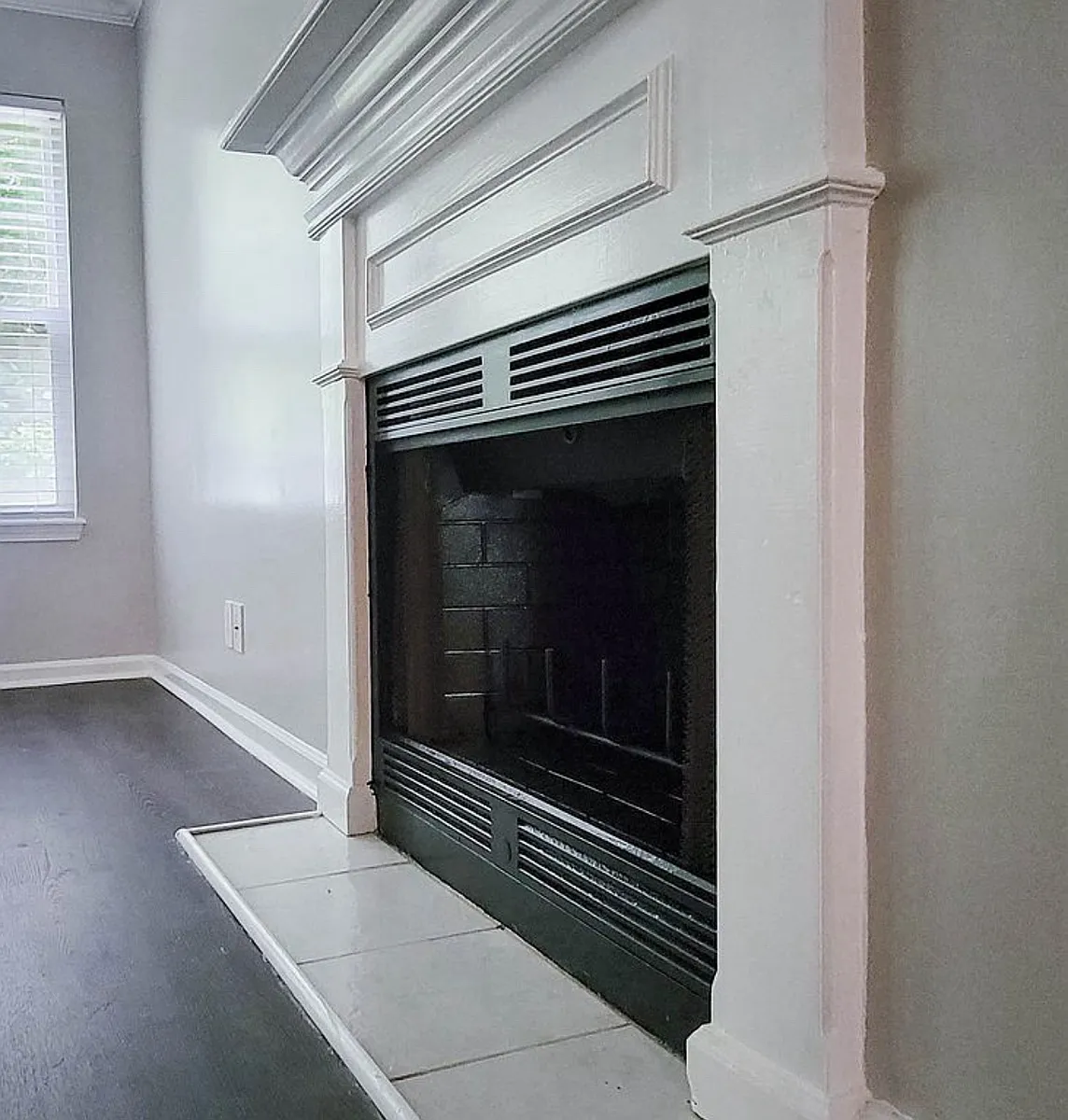 Building Photo - 932 Kingsbury Dr #D