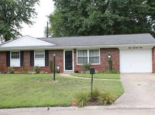 225 Mimosa Ave, Swansea, IL