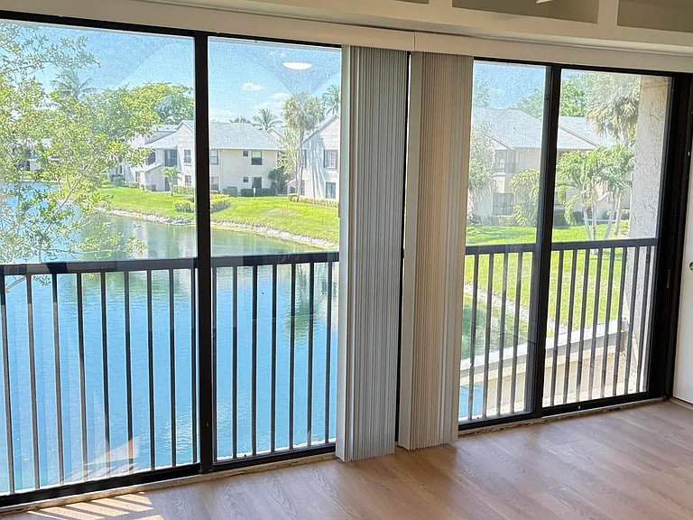 3460 NW 47th Ave — Photo 9