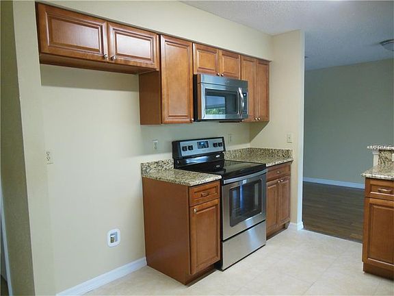 5th image of 1156 Balfour Dr