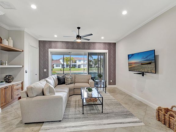 5th image of 6380 Bella Circle #904