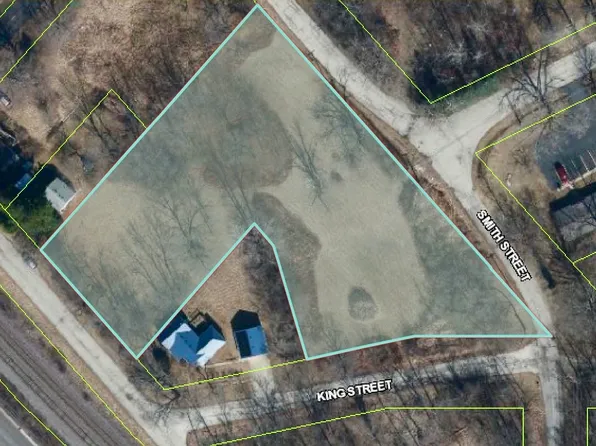 0 E Lake St, Woodstock, IL 60098