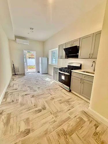 74 Hempstead Ave #LL Photo 1 74 Hempstead Ave #LL Photo 1