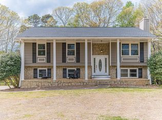 5206 Raintree Trl, Oakwood, GA 30566