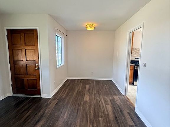 4th image of 1155 Connecticut St