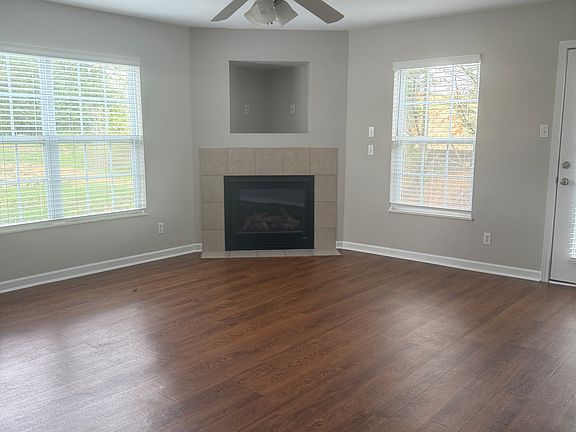 5th image of 703 Casey Ln