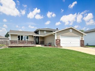 1500 W 97th Ave, Crown Point, IN 46307