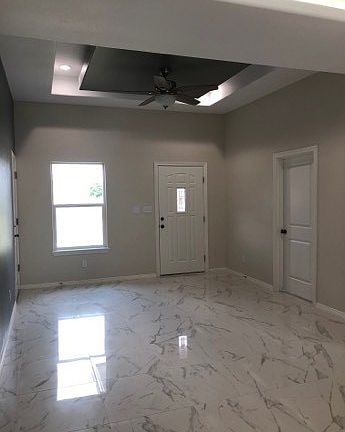 4th image of 501 Bahama St