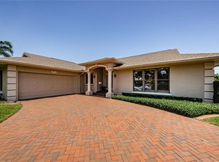 671 Tallahassee Dr NE, Saint Petersburg, FL 33702