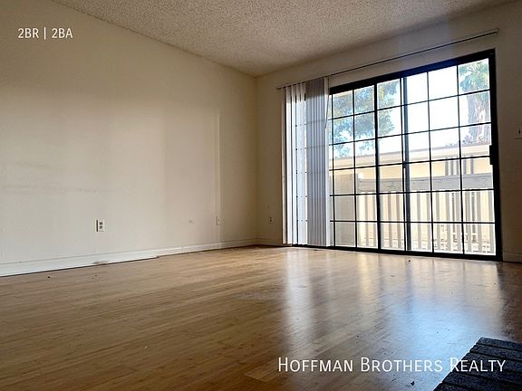 4th image of 9801 Tabor St #103A