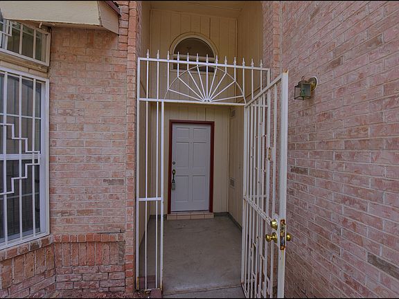 4th image of 3178 Crazy Horse Dr