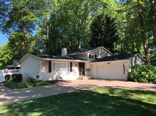 144 Scenic View Dr, Akron, OH 44321