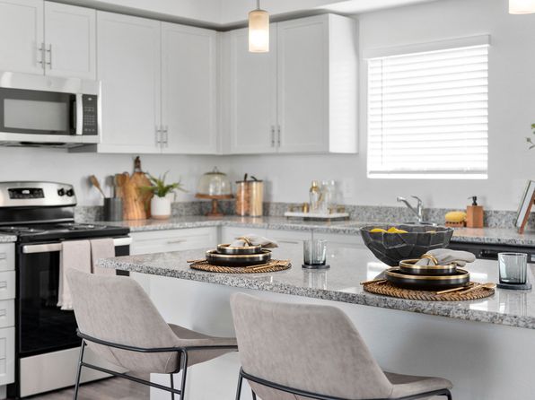 9600 W Georgia Ave #2013