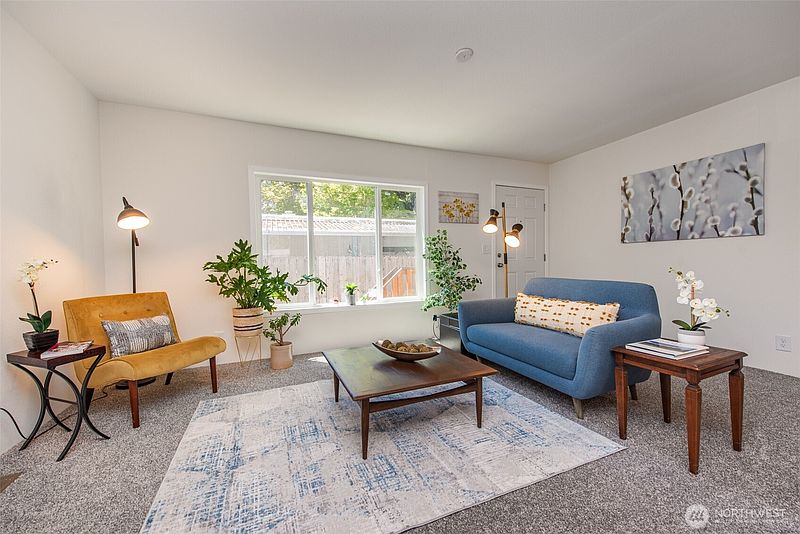 5th image of 111 Dryke Road #73