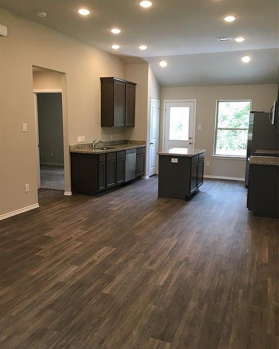 1st image of 10471 Royal Andrews Dr