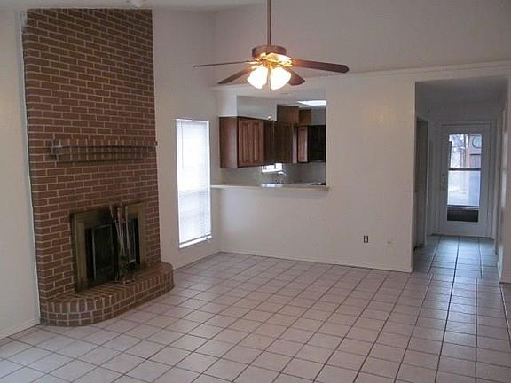4th image of 2534 Indigo Ln