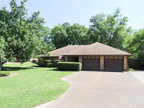3rd image of 11541 Pecanridge Dr