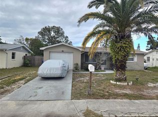 3041 Primrose Dr, Holiday, FL 34691
