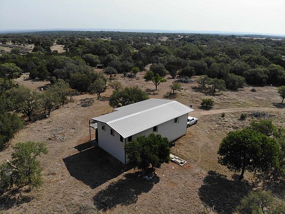 4th image of 1050 W 1050 County Road 403, Marble Falls, TX, USA Road