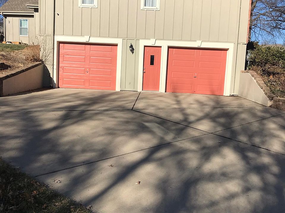 1st image of 3600 S Marshall Dr
