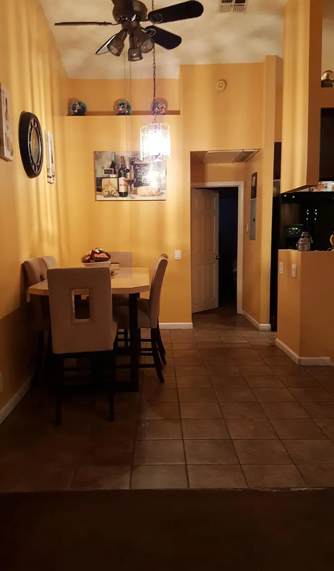 2 bed, 952 sqft, $2,750 — Photo 3