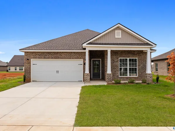 136 Ivy Vine Dr, Toney, AL 35773
