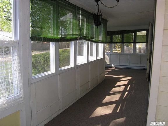 3rd image of 15 Washington Ave