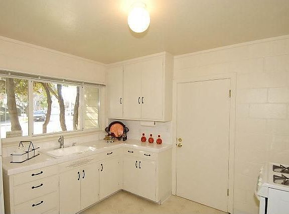 4th image of 347 Fairfield Dr