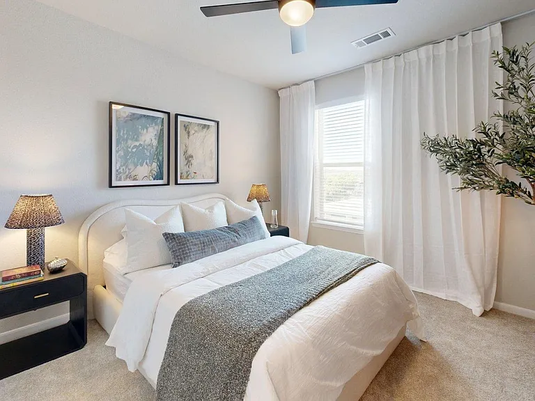 260 W Mulberry St #1102 — Photo 5