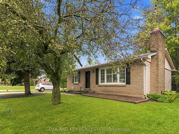 4th image of 118 Harold Ct