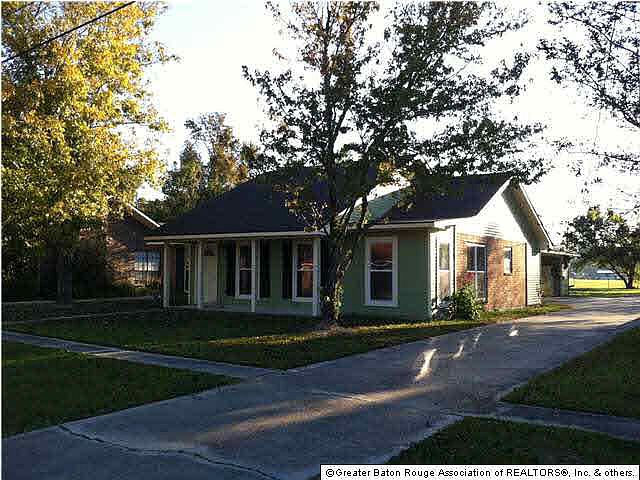 1st image of 3326 Cedar St