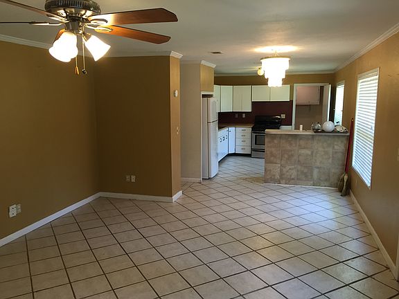 2nd image of 9609 Pine Cove Dr