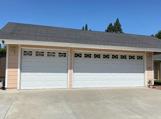 274 S Earlham St, Orange, CA 92869