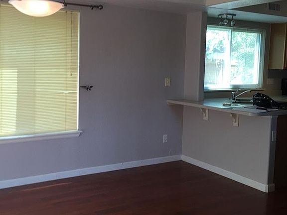 4th image of 21630 E 38th Pl