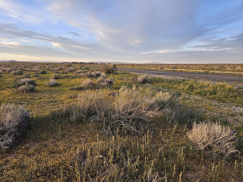 2nd image of Clay Mine Rd