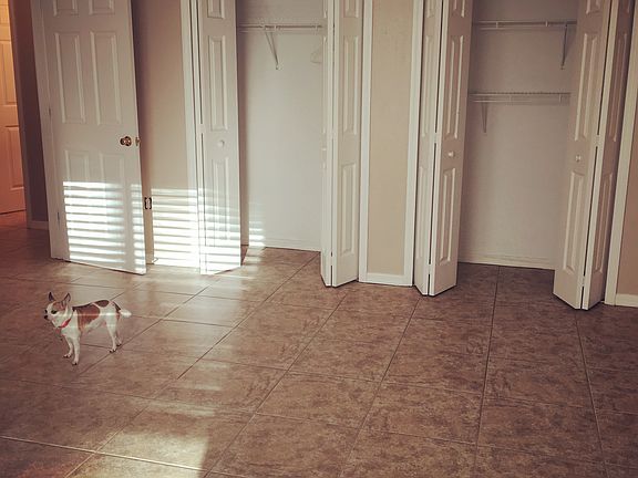 2nd image of 173 King Arthur Ct