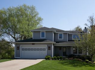 4610 Castle Ct, Holland, MI 49423