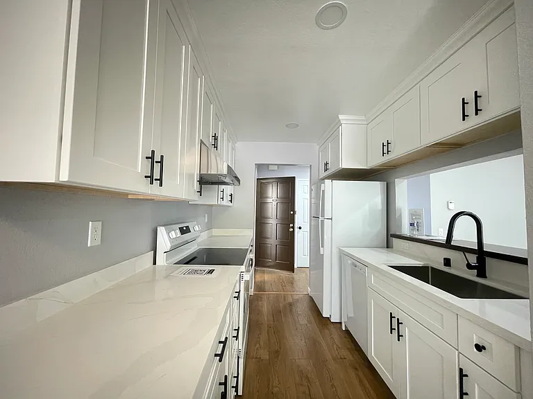 21117 Gary Dr #119 — Photo 11