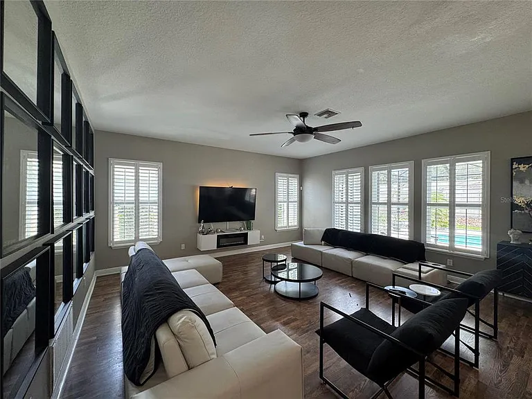 212 Montara Dr — Photo 82